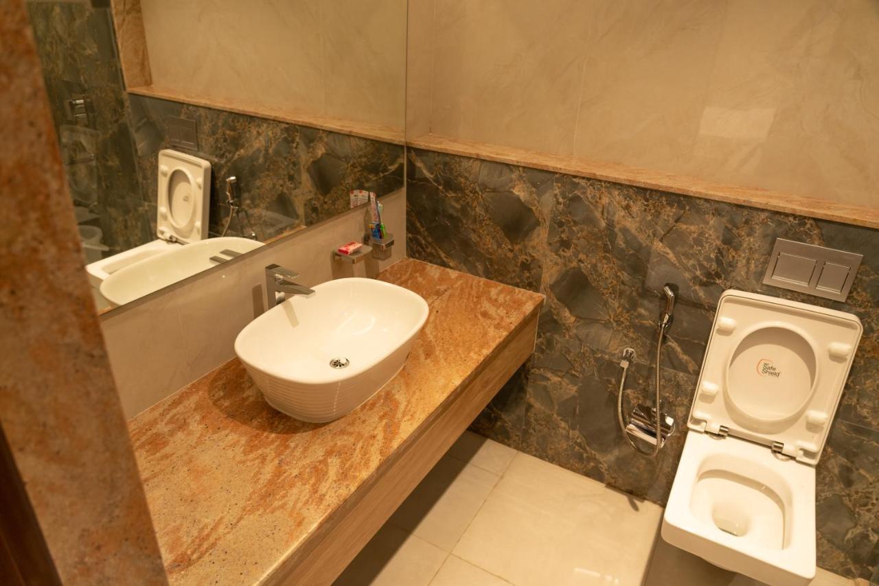 קנצ'יפוראם The Paradise Hotel - Luxury Stay מראה חיצוני תמונה