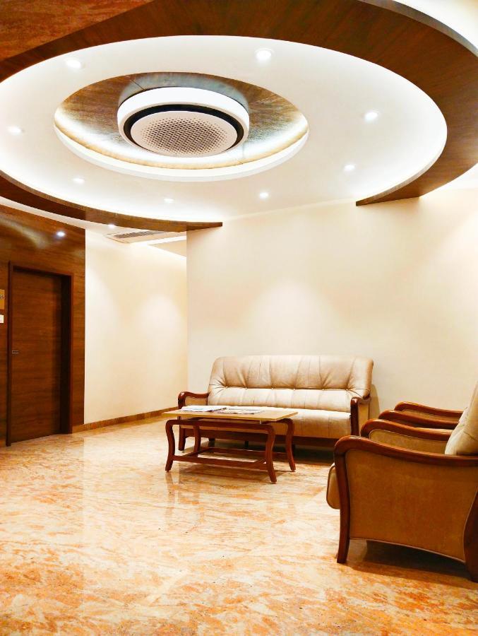 קנצ'יפוראם The Paradise Hotel - Luxury Stay מראה חיצוני תמונה